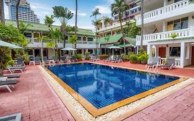 The Expat Hotel Patong